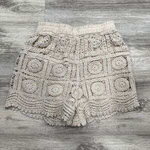 Rebellion Crochet‎ Shorts Boho Festival Lined Beige Small